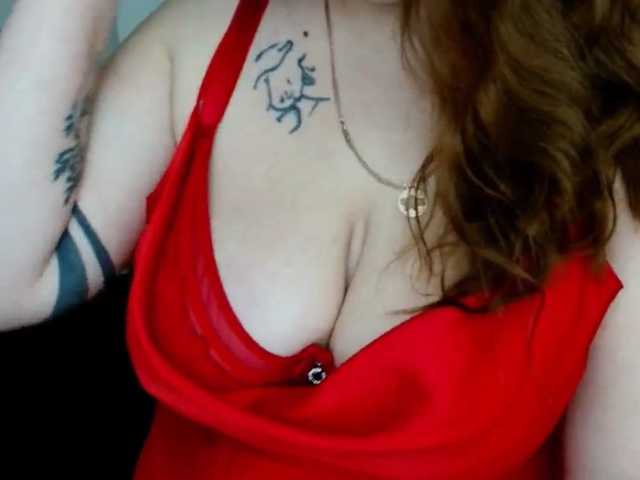 Leilabeayte24 live cam on BongaCams