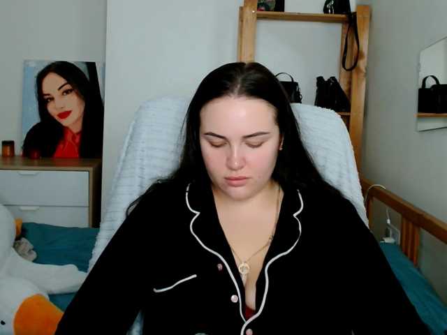Leilabeayte24 live cam on BongaCams