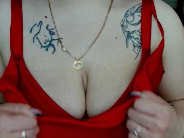 Leilabeayte24 live webcam show