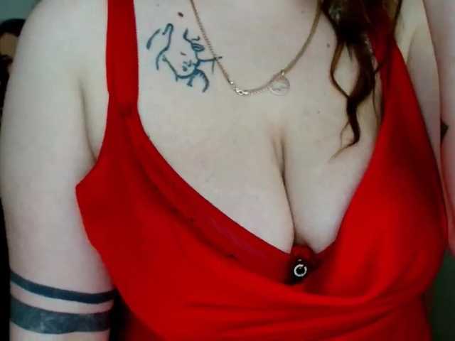 Leilabeayte24 live cam on BongaCams