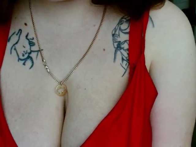 Leilabeayte24 live cam on BongaCams