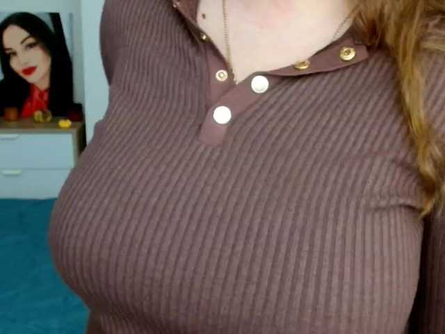 Leilabeayte24 live cam on BongaCams