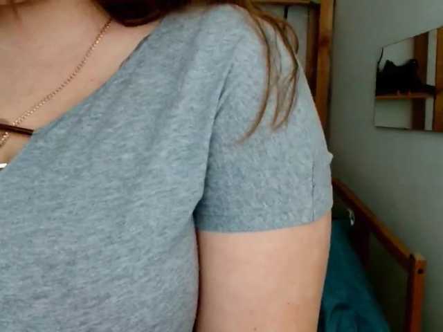 Leilabeayte24 live cam on BongaCams
