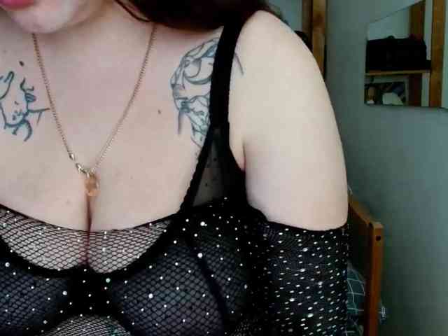 Leilabeayte24 webcam