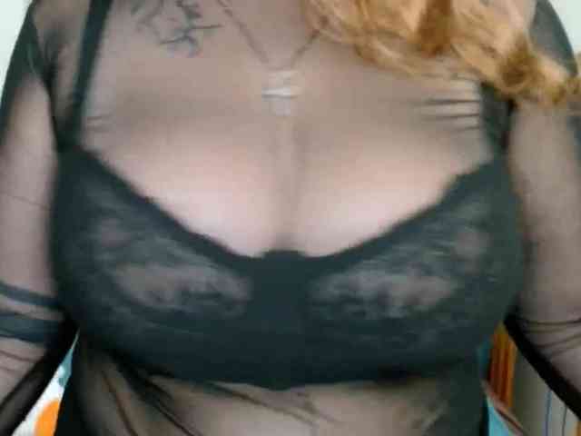 Leilabeayte24 webcam