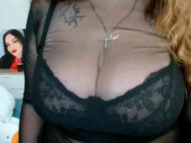 Leilabeayte24 webcam