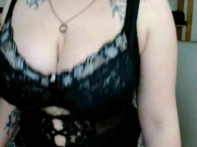 Leilabeayte24 webcam