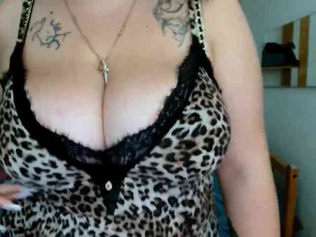 Leilabeayte24 webcam