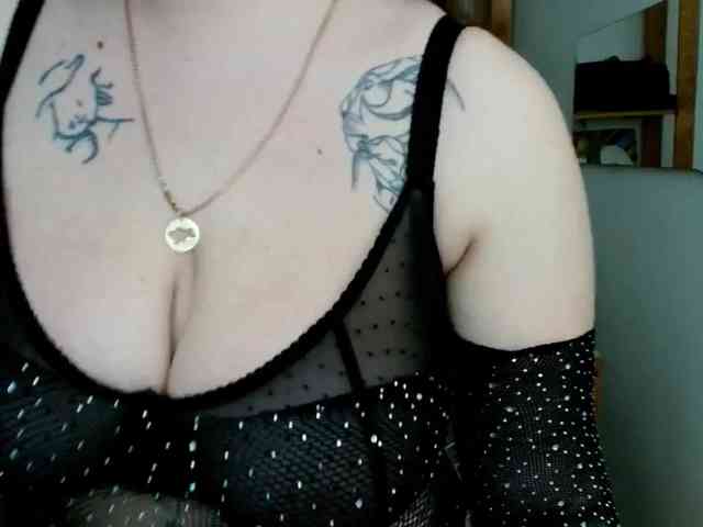 Leilabeayte24 webcam