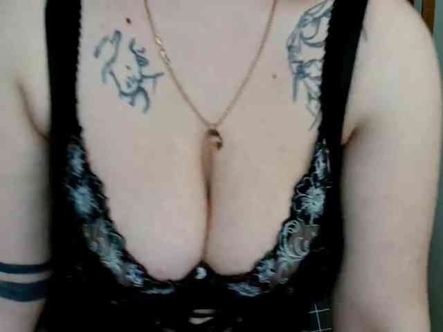 Leilabeayte24 webcam
