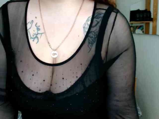 Leilabeayte24 webcam