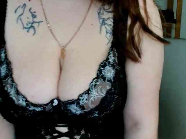 Leilabeayte24 webcam