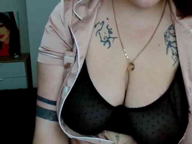 Leilabeayte24 webcam