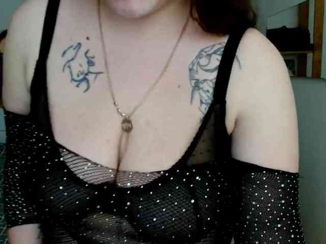 Leilabeayte24 webcam