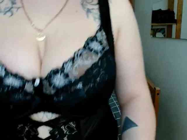 Leilabeayte24 webcam