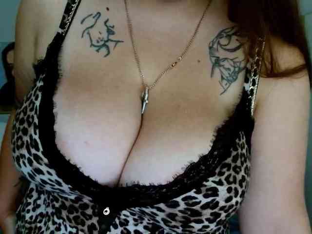 Leilabeayte24 webcam