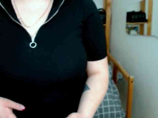 Leilabeayte24 webcam