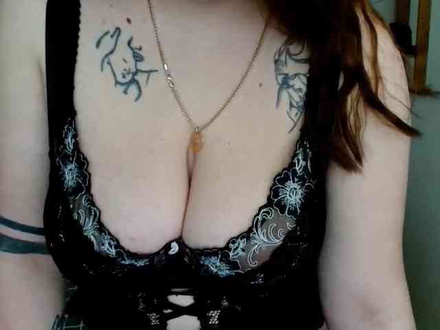 Leilabeayte24 webcam