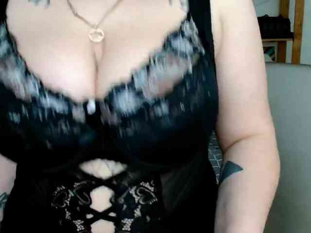 Leilabeayte24 webcam