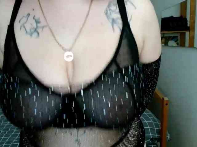 Leilabeayte24 webcam