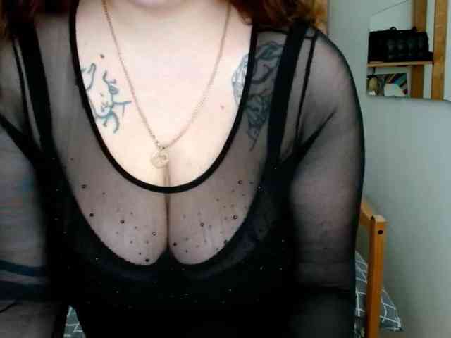 Leilabeayte24 webcam
