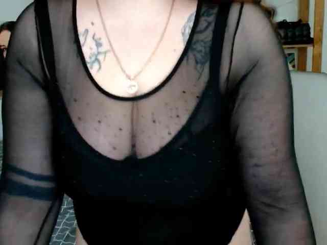 Leilabeayte24 webcam