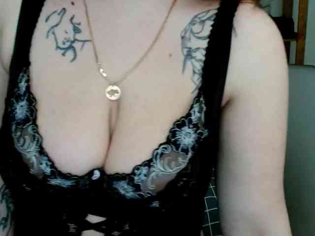 Leilabeayte24 webcam