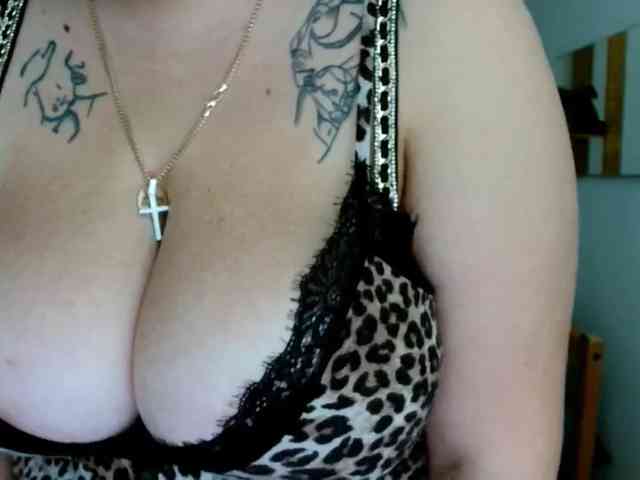 Leilabeayte24 webcam