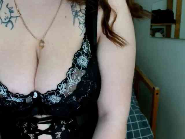 Leilabeayte24 webcam