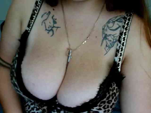 Leilabeayte24 webcam
