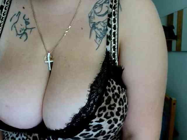Leilabeayte24 webcam