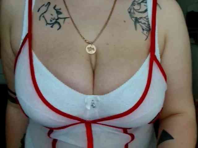 Leilabeayte24 webcam