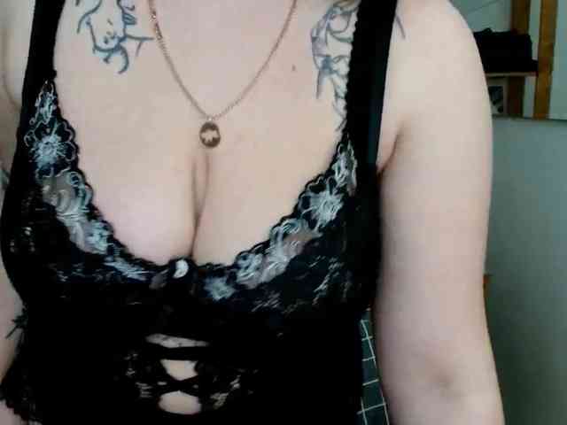 Leilabeayte24 webcam