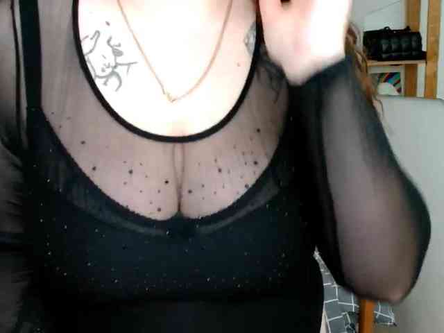 Leilabeayte24 webcam