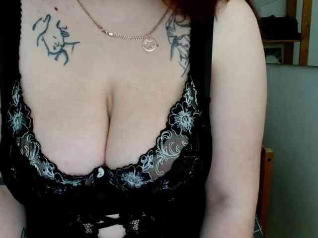 Leilabeayte24 webcam