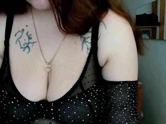 Leilabeayte24 webcam