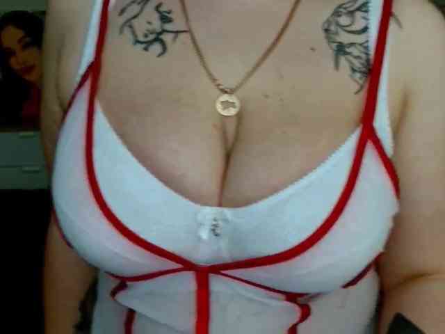 Leilabeayte24 webcam