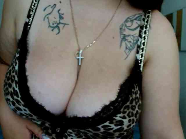 Leilabeayte24 webcam