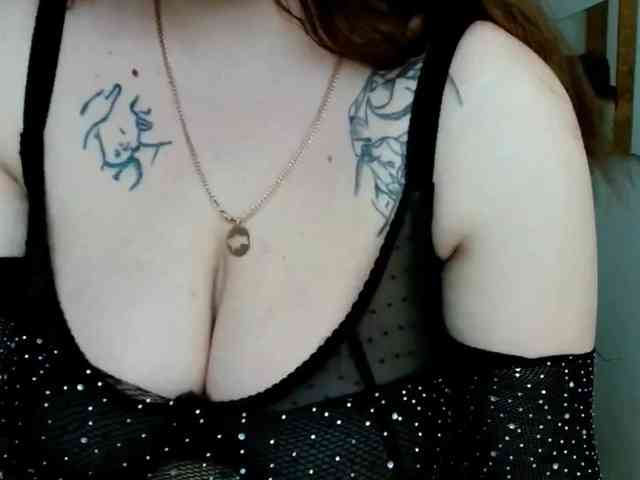 Leilabeayte24 webcam