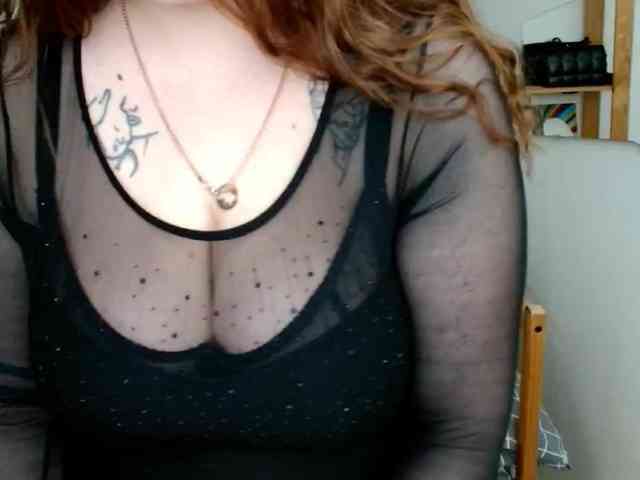 Leilabeayte24 webcam