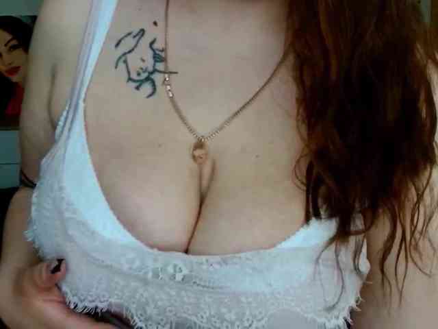 Leilabeayte24 webcam