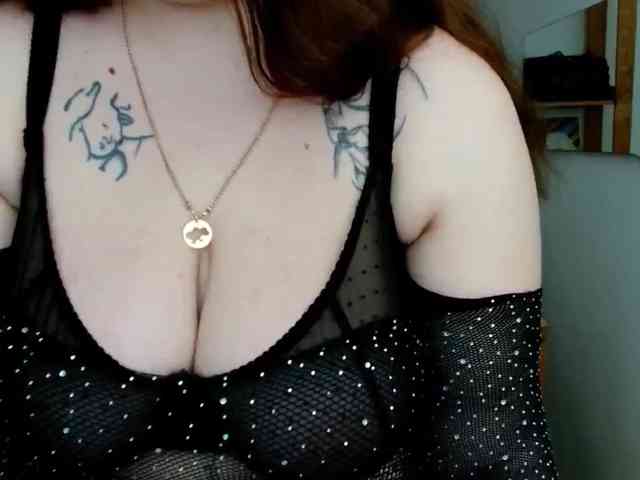 Leilabeayte24 webcam