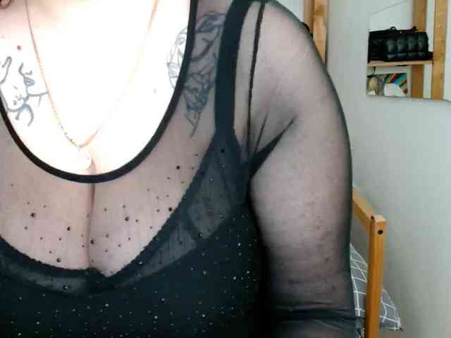 Leilabeayte24 webcam