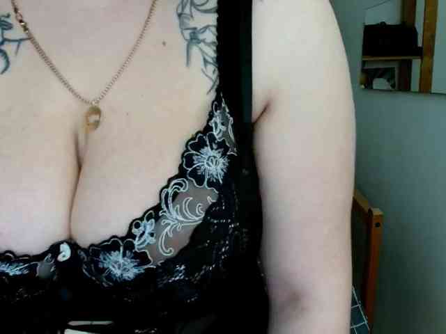 Leilabeayte24 webcam