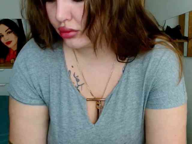 モデル: Leilabeayte24