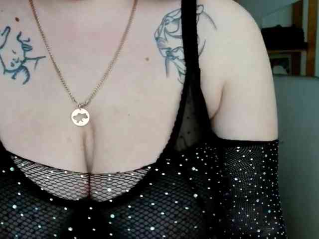 Leilabeayte24 webcam