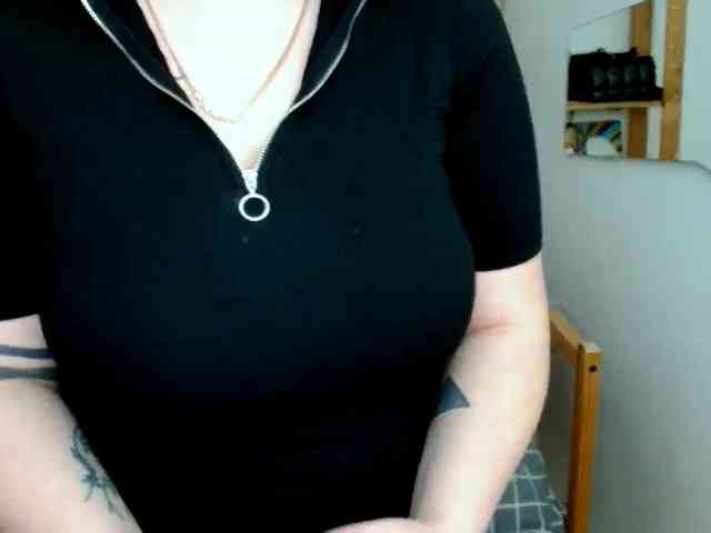 Leilabeayte24 webcam