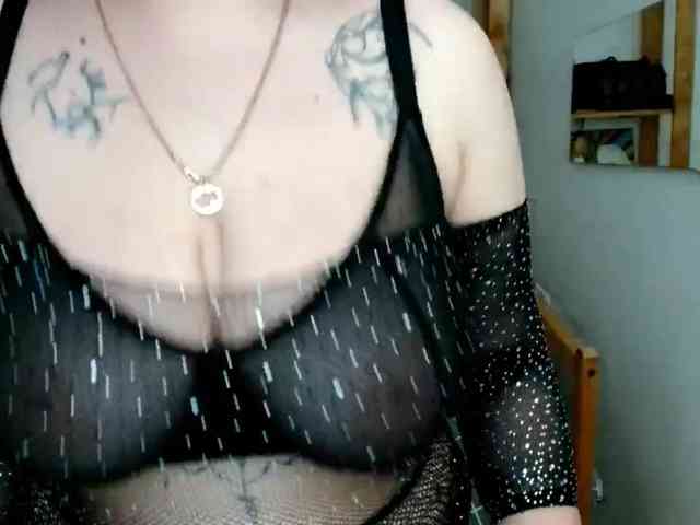 Leilabeayte24 webcam