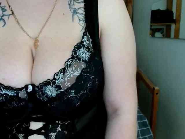 Leilabeayte24 webcam