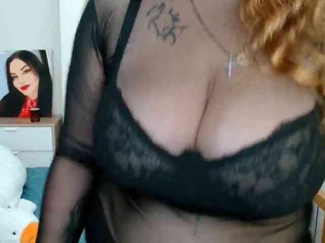 Leilabeayte24 webcam